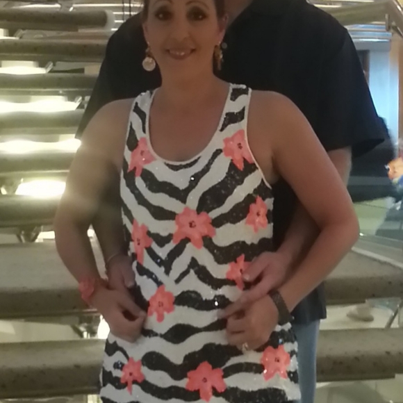 Boston Proper sequins tank top - Picture 3 of 5